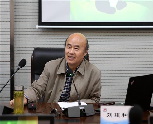 C:\Users\LENOVO\Desktop\导师培训\照片\1\PU0A9435_副本.jpg